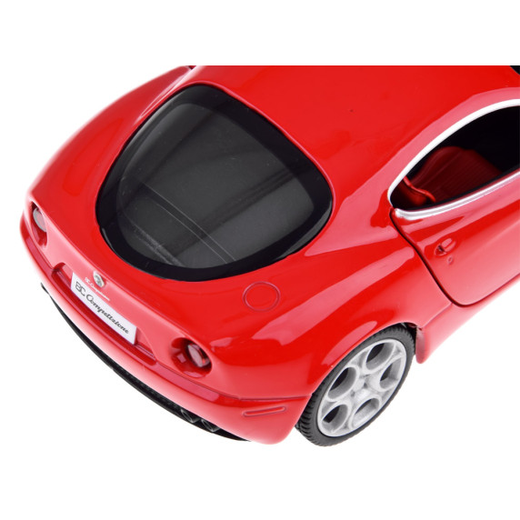 Autíčko Alfa Romeo 8C Competizione so zvukovými a svetelnými efektmi 1:32