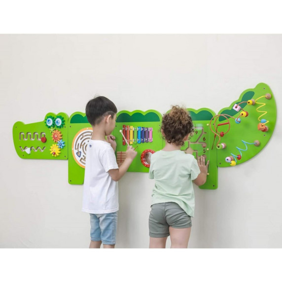 Drevená nástenná tabuľa pre deti 187 x 61 x 16,5 cm VIGA - krokodíl